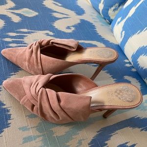 NEW Vince Camuto blush suede mules